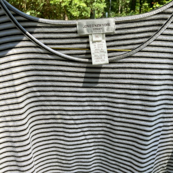 Jones New York Sport Top - Picture 3 of 7